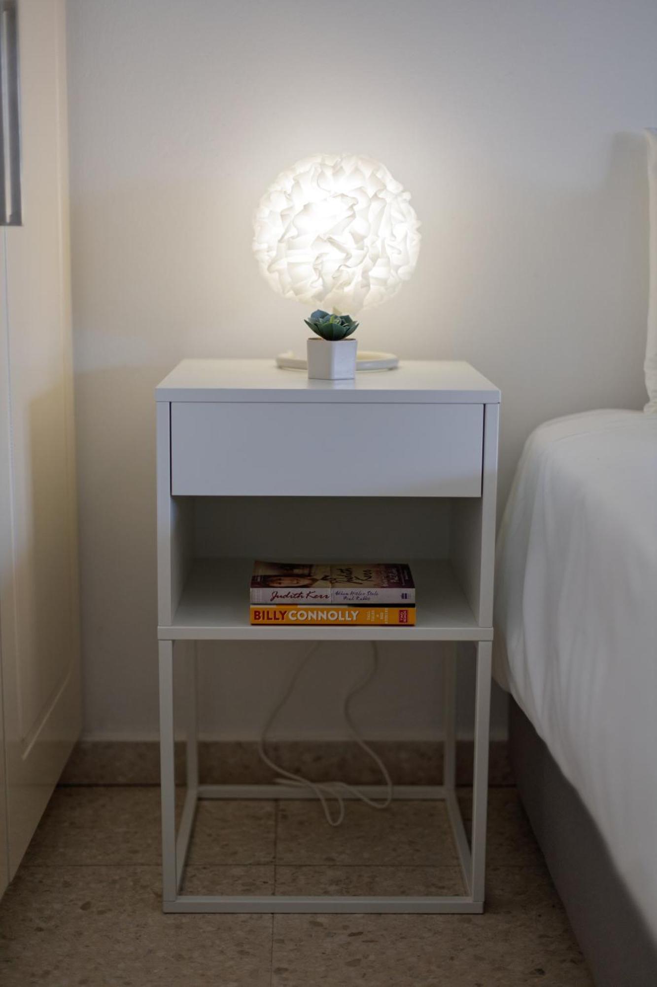 Margarita Gardens - Self Service Apartments 파포스 외부 사진